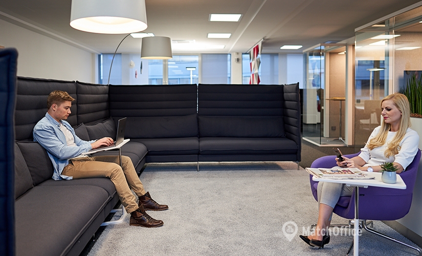 Join flexible a 20 m² Shared workspace in Neuss, Stresemannallee 6 (41460) - 1 | MatchOffice.com