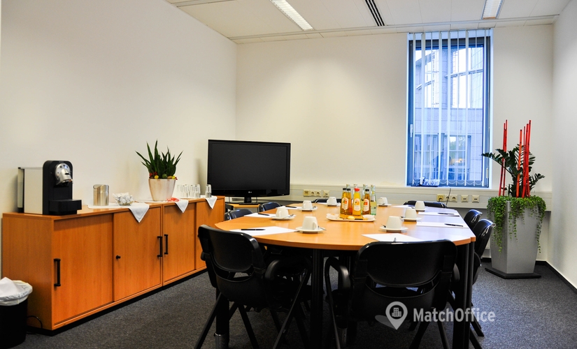 Besprechungsraum Gustav-Stresemann-Ring 1 65189 Wiesbaden