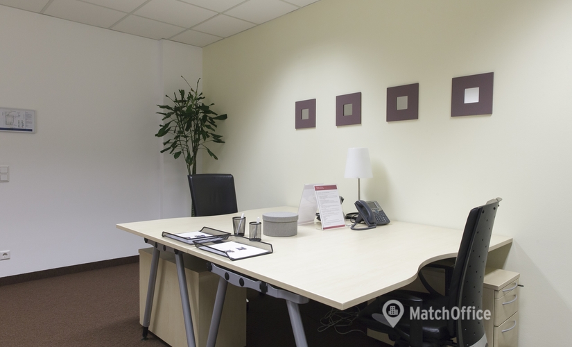 Join comfortable a 200 m² Co-working  in Bremen, Bahnhofsplatz 1 (28195) - 2 | MatchOffice