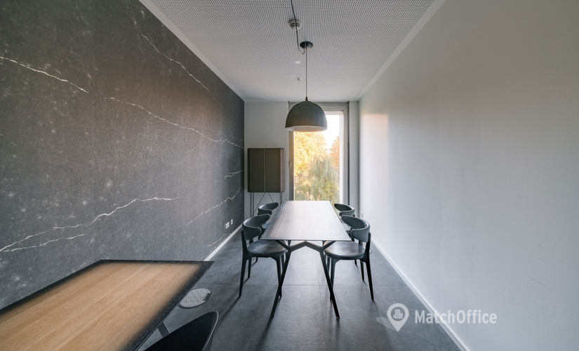 Besprechungsraum Leopoldstraße 180 80804 München Schwabing