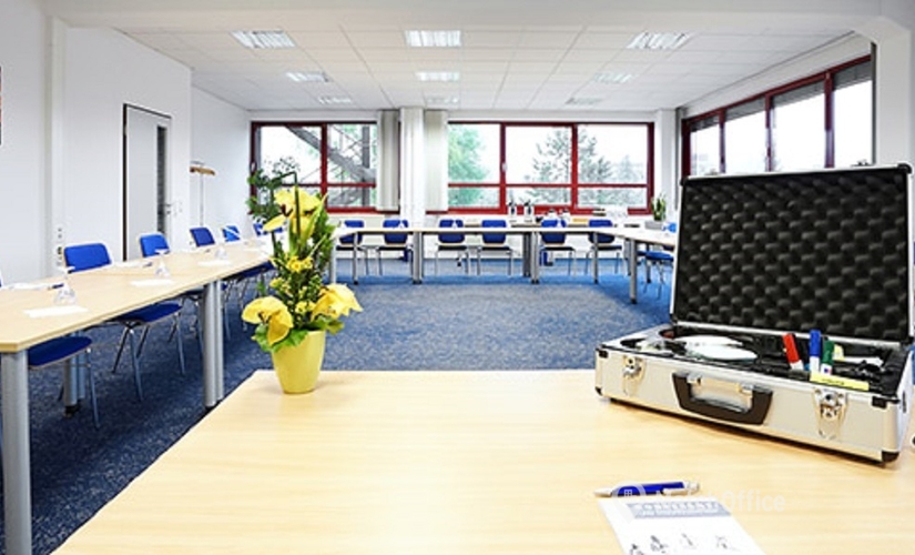 Besprechungsraum zu vermieten in Offenbach, Carl-Legien-Straße 15, 10 m², 0 | MatchOffice.de