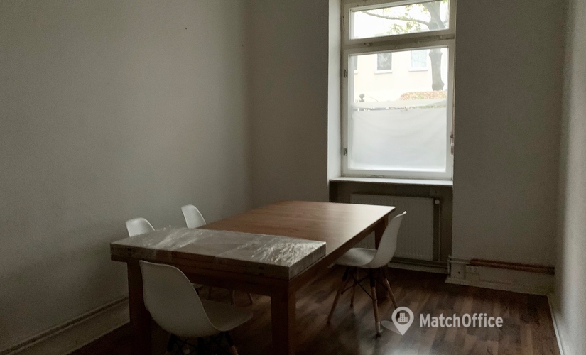 90 m² Serviced office building for rent in Berlin Mitte, Driesener Straße 12 (10439) - 0 | MatchOffice.com