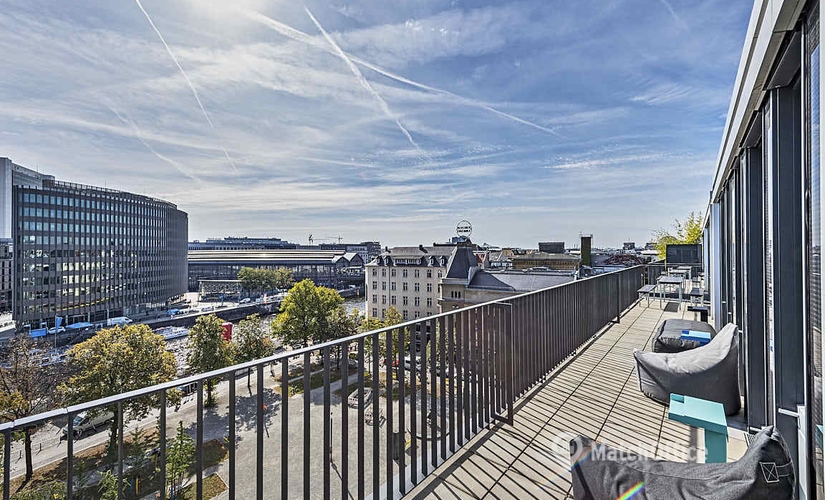 1000 m² Serviced office property for rent in Berlin Mitte, Bertolt-Brecht-Platz 3 (10117) - 1 | MatchOffice