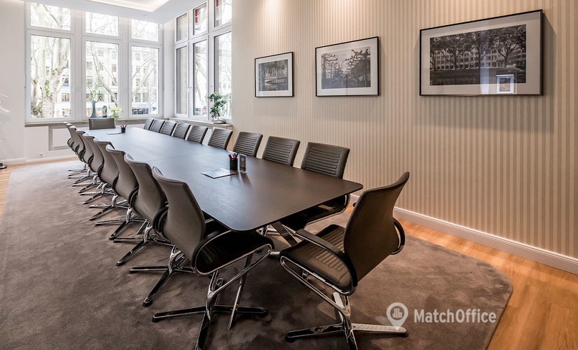 Choose a 25 m² Meeting room in Dusseldorf, Königsallee 27 (40212) - 5 | MatchOffice