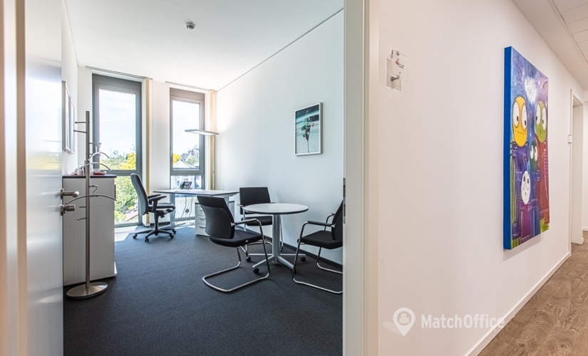 Book a 100 m² Meeting room in Wiesbaden, Klingholzstraße 7 (65189) - 0 | MatchOffice