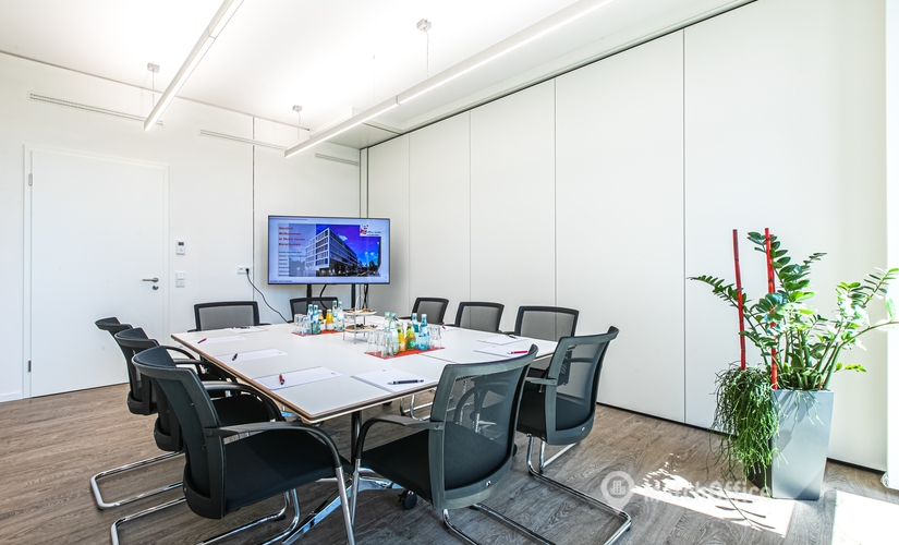Book a 100 m² Convention center in Wiesbaden, Klingholzstraße 7 (65189) - 2 | MatchOffice.com