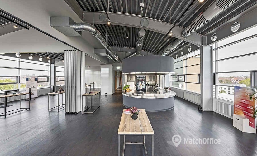 1000 m² Business park in Karlsruhe, Bahnhofplatz 12 (76137) - 1 | MatchOffice.com