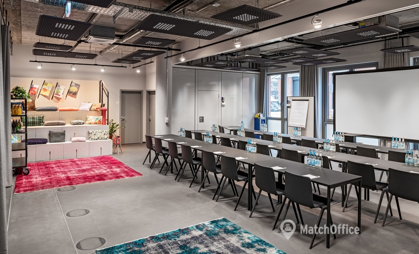200 m² Coworking space in Dusseldorf Medienhafen, Kaistraße 5 (40221) - 1 | MatchOffice.com