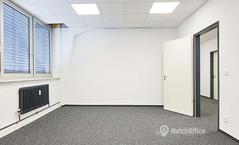 Carl-Zeiss-Straße 5, Business Center in Fellbach