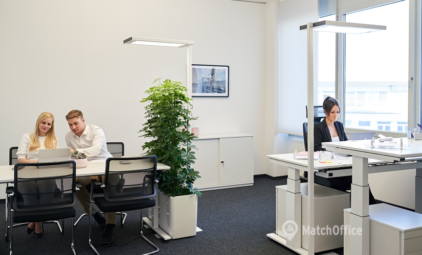 Lilienthalstraße 27, Business Center in Hallbergmoos