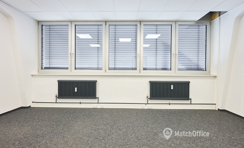 Carl-Zeiss-Straße 5, Business Center in Fellbach