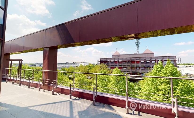 Valentin-Linhof-Straße 10, Business Center in München Trudering-Riem, 1