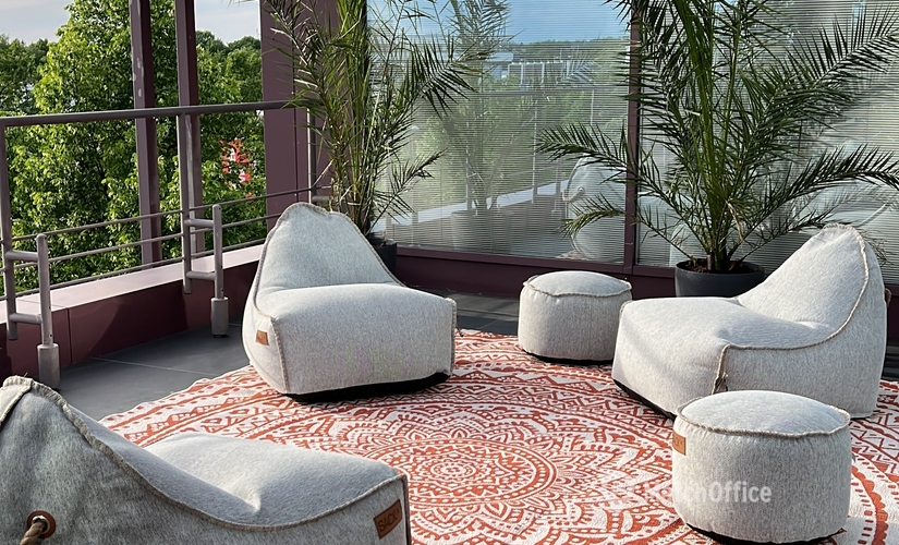 Valentin-Linhof-Straße 10, Business Center in München Trudering-Riem, 3