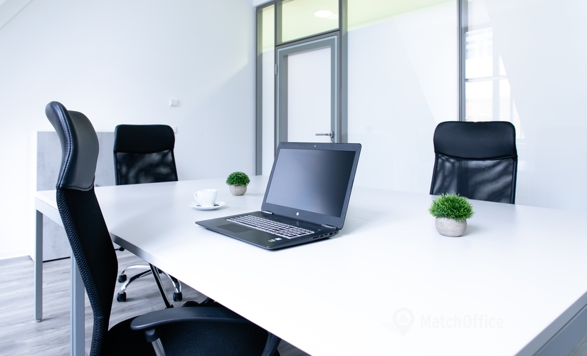 28 m² Business center in Mannheim, O4 4 (68161) - 2 | MatchOffice