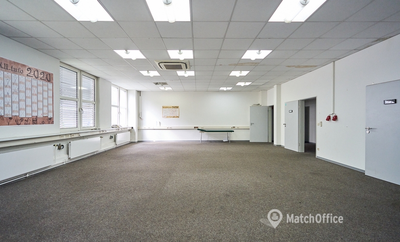 Karlsruher Straße 31-33, Business Center in Rastatt