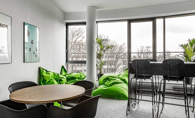 Rathausplatz 12, Business Center in Bad Homburg, 2