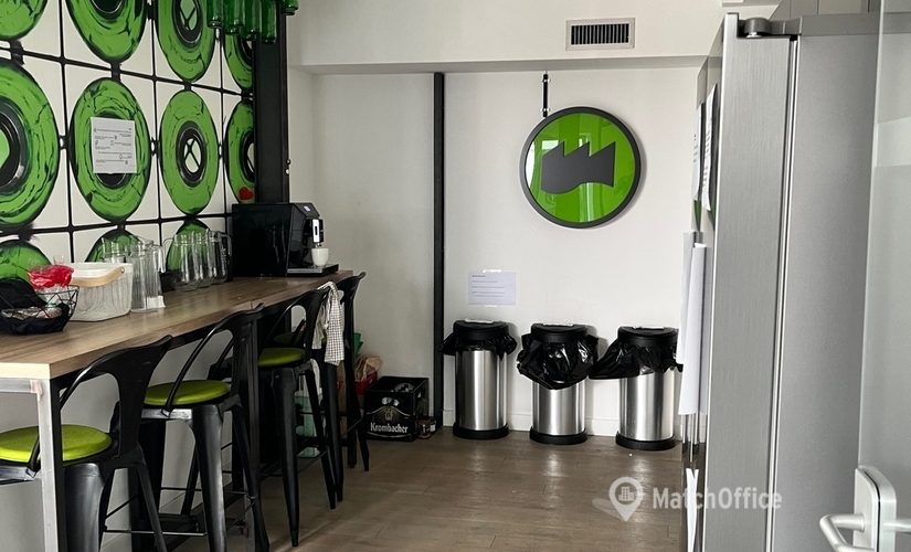 Hüttenstraße 100, Business Center in Erkrath, 1