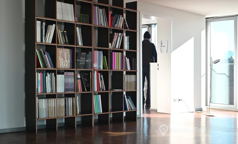 Bei den Mühren 1,  Virtuelle Geschäftsadresse in Hamburg Altstadt, 4
