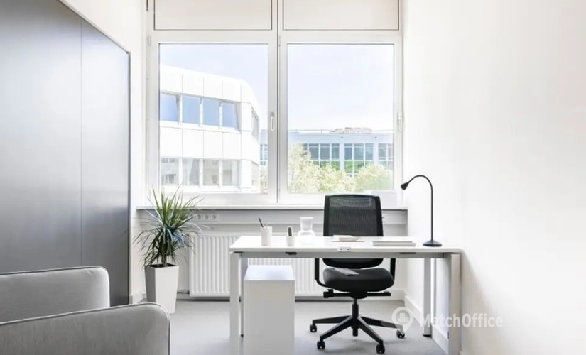 Carl-Zeiss-Ring 11-17, Business Center in Ismaning, 0