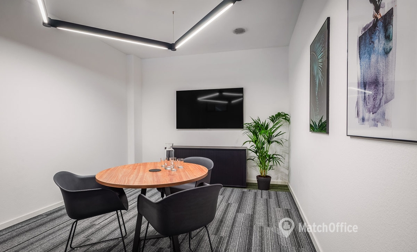 22 m² Convention center in Dreieich, Robert-Bosch-Straße 5 (63303) - 0 | MatchOffice