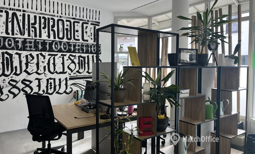 Fürstenweg 12, Business Center in Freilassing, 1