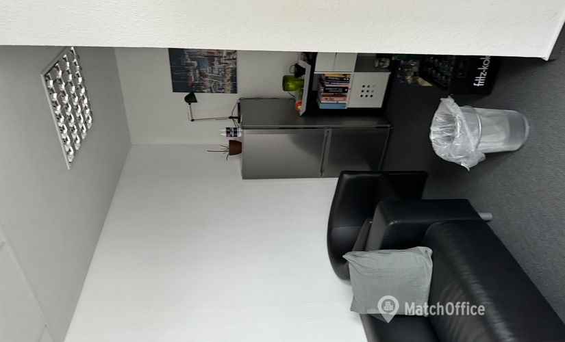 Gluckstraße 57, Business Center in Hamburg Nord, 1