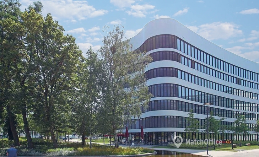 85 m² Shared workspace  in Dusseldorf Lohausen, Peter-Müller-Str. 3 (40468) - 0 | MatchOffice