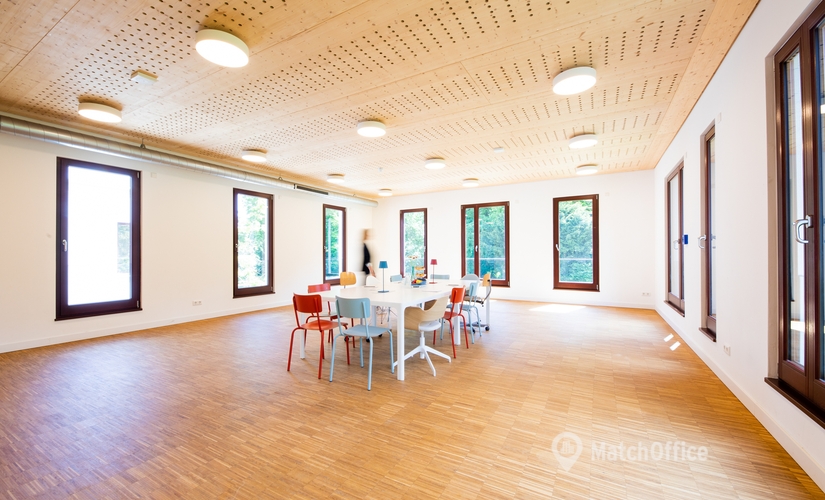 73 m² Meeting room in Dusseldorf Lohausen, Kalkumer Schloßallee 100 (40489) - 1 | MatchOffice