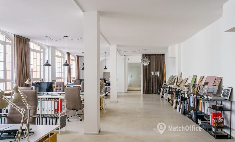 Offenbacher Landstraße 368, Büro mieten in Frankfurt Ost, 1