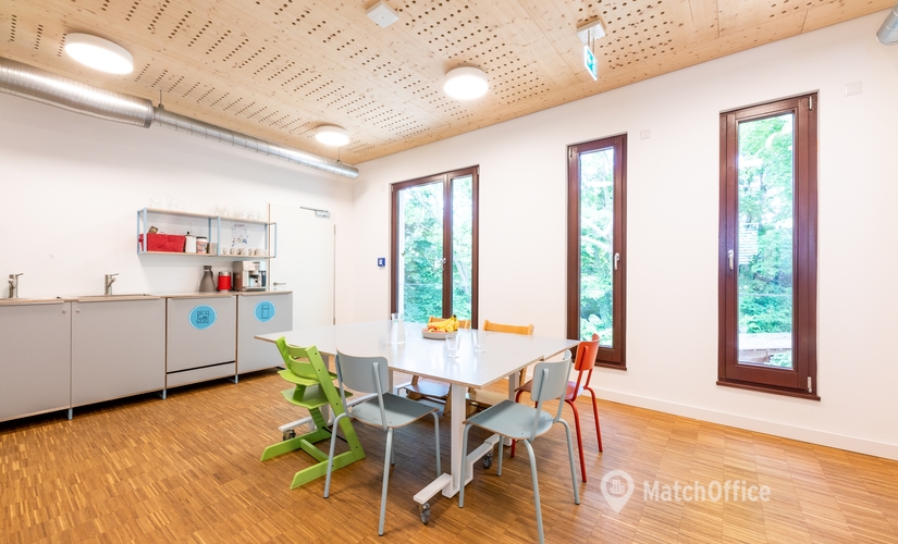 Kalkumer Schloßallee 100, Besprechungsraum in Düsseldorf Lohausen, 2