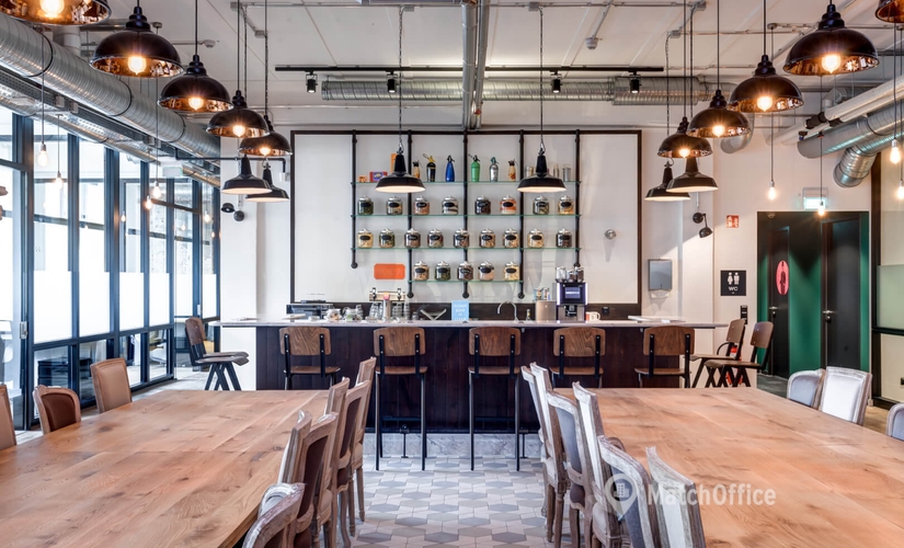 7000 m² Shared workspace in Berlin Charlottenburg, Uhlandstraße 32 (10719) - 3 | MatchOffice.com