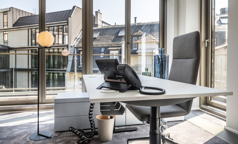 34 m² Convention center in Frankfurt Innenstadt, Opernplatz 14 (60313) - 1 | MatchOffice.com