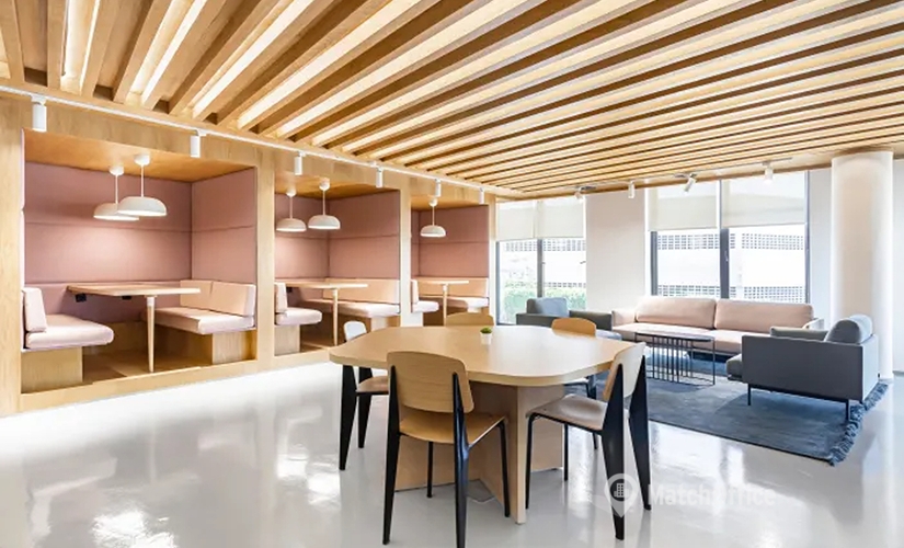 150 m² Business center in Bonn, Fritz-Schäffer-Straße 1 (53113) - 1 | MatchOffice.com