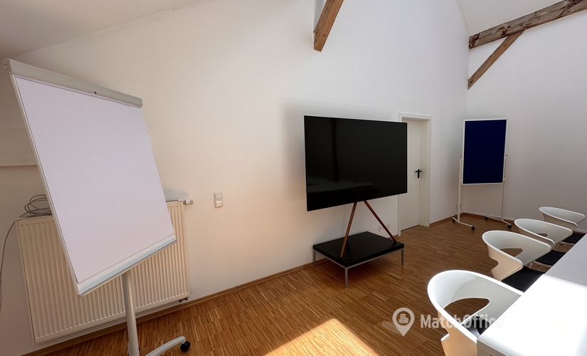 80 m² Conference center in Stuttgart, Naststraße 27 (70376) - 0 | MatchOffice.com