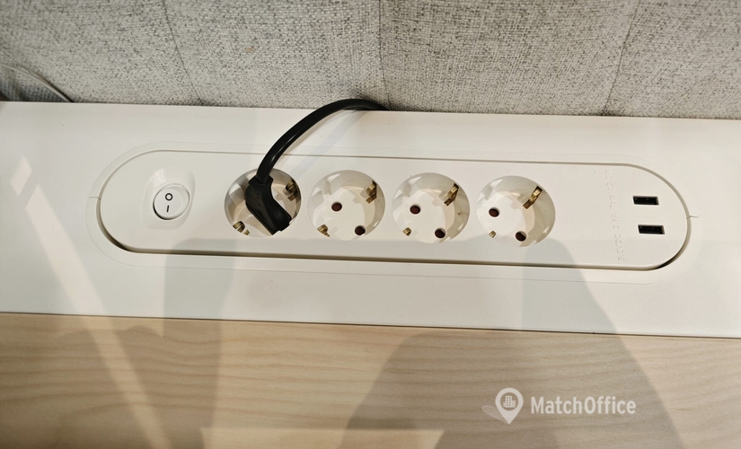 30 m² Coworking space  in Berlin Mitte, Auguststraße 82 (10117) - 2 | MatchOffice