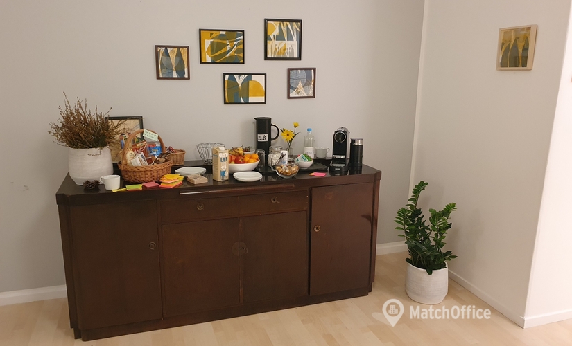 Convention center in Cologne Südstadt, Ubierring 47 (50678) - 1 | MatchOffice
