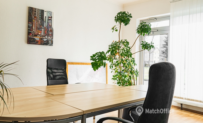 Office Thyssenstraße 31 86368 Gersthofen