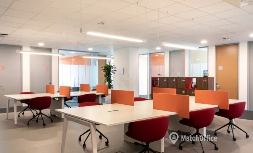 Ludwig-Erhard-Platz 1, Business Center in Leverkusen