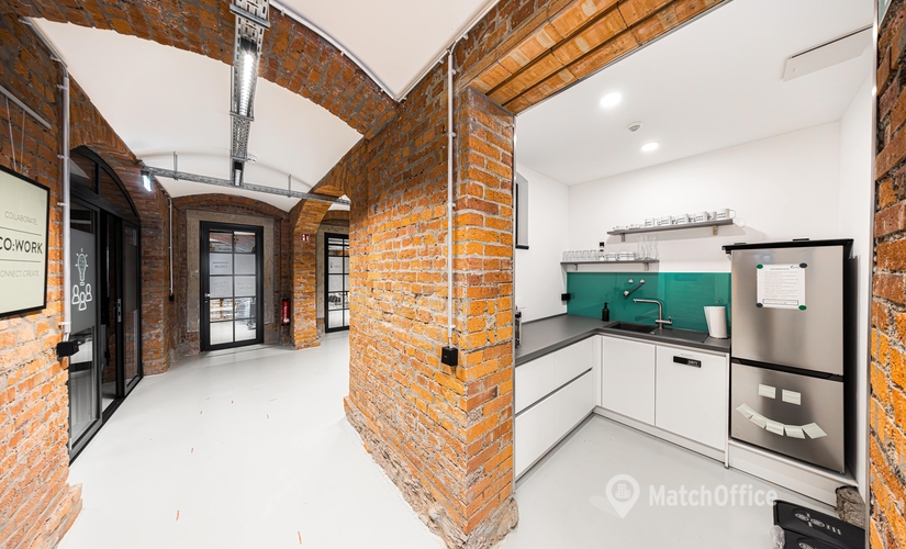 43 m² Shared workspace  in Zwickau, Äußere Schneeberger Straße 35 (08056) - 4 | MatchOffice.com