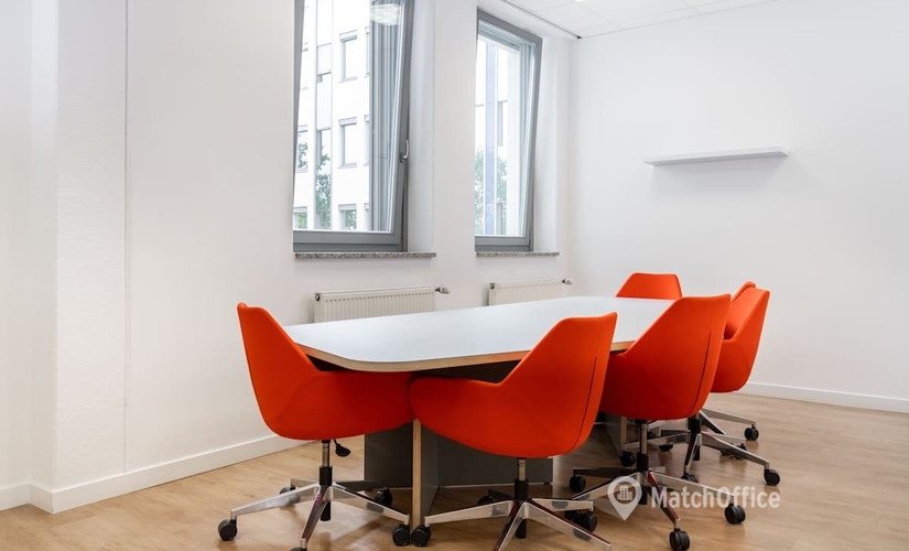 10 m² Shared workspace in Nuremberg, Südwestpark 67 (90449) - 1 | MatchOffice.com