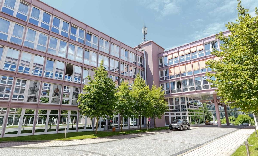 10 m² Business park in München Berg am Laim, Kronstadter Straße 4 (81677) - 0 | MatchOffice