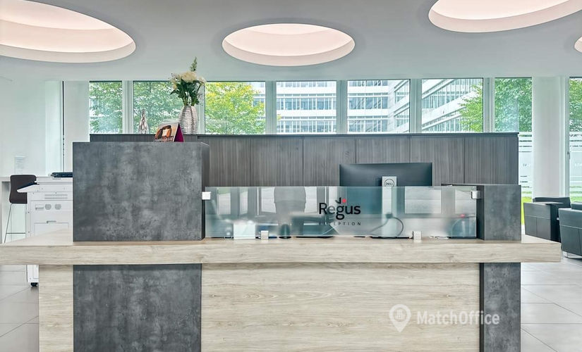 10 m² Co-working in Dusseldorf Lohausen, Peter-Müller-Straße 3 (40468) - 1 | MatchOffice