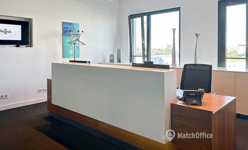 10 m² Shared office in Cologne Kalk , Erna-Scheffler-Straße 1A (51103) - 1 | MatchOffice.com