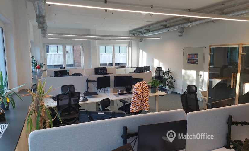 Office Eichwiesenring 4F 70567 Stuttgart