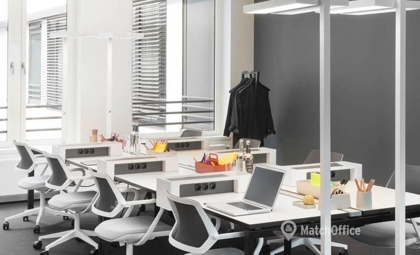 Business center Bertolt-Brecht-Platz 3 10117 Berlin Mitte