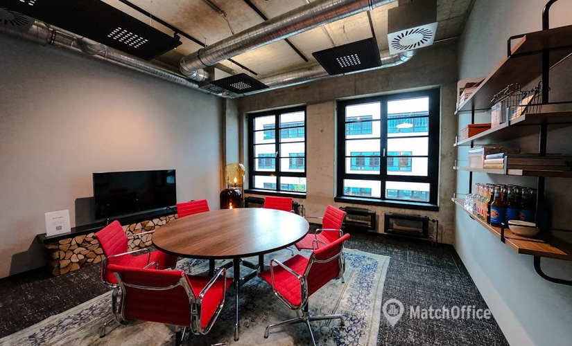 10 m² Coworking  in Munich Berg am Laim, Weihenstephaner Straße 12 (81673) - 1 | MatchOffice.com