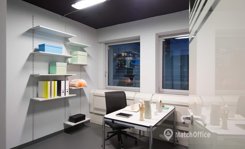 10 m² Coworking space in Frankfurt West, Barckhausstraße 1 (60325) - 4 | MatchOffice.com