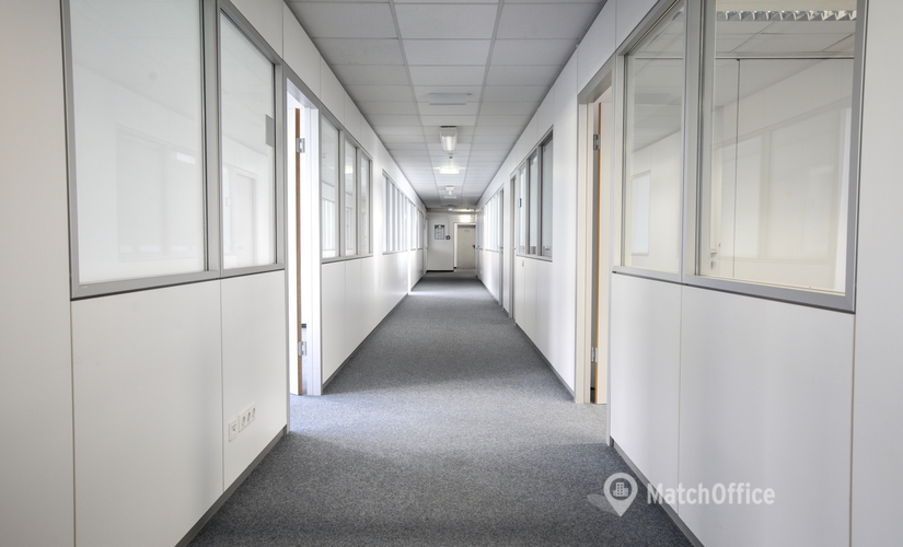 Business center Werner-von-Siemens-Strasse 2 64319 Pfungstadt