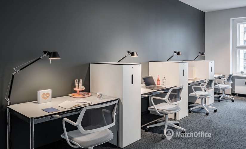 Alexanderufer 3-7, Business Center in Berlin Mitte