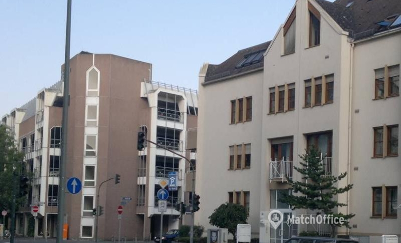 Business center Walter-Kolb-Straße 14 60594 Frankfurt Süd